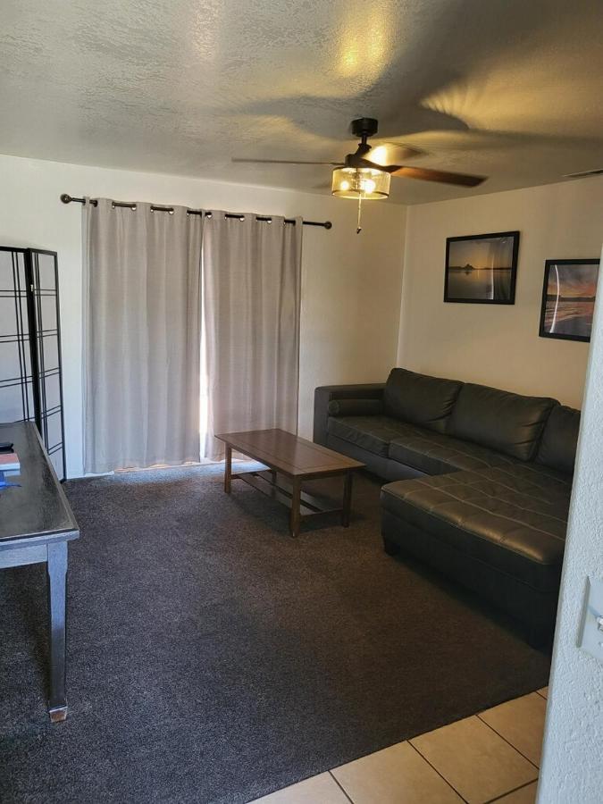 Apartamento Tail Wind Life Llc Page Exterior foto