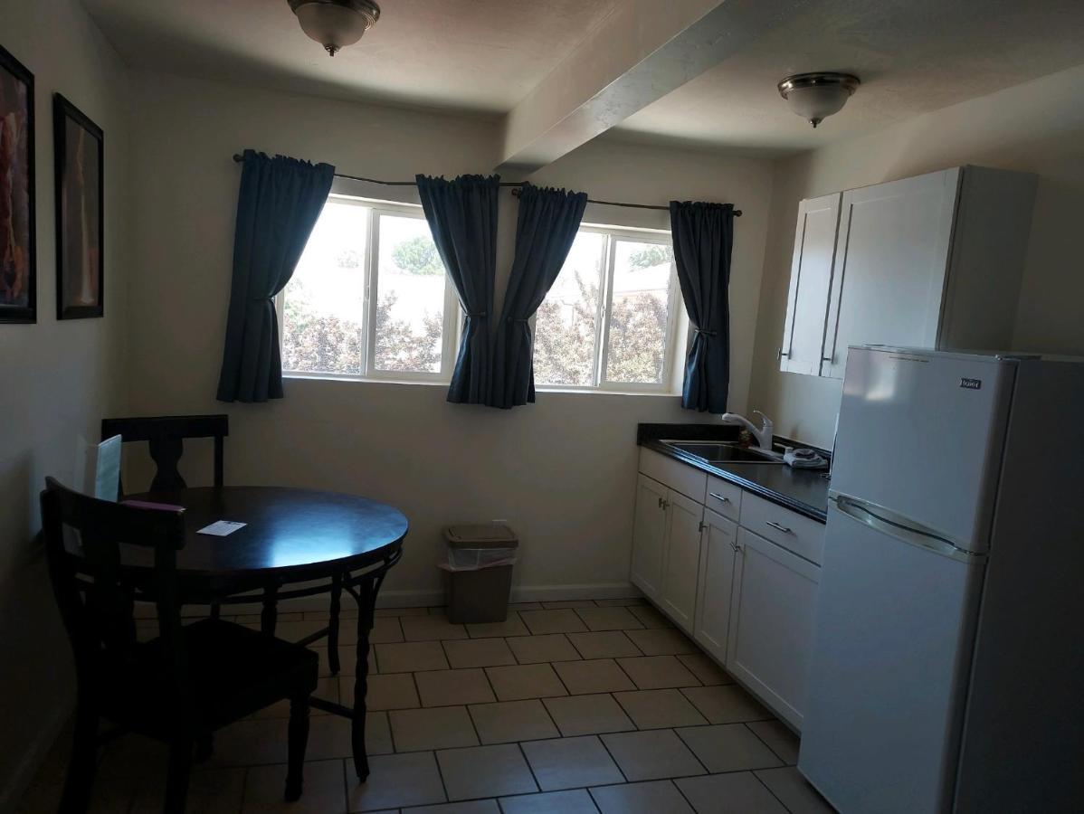 Apartamento Tail Wind Life Llc Page Exterior foto