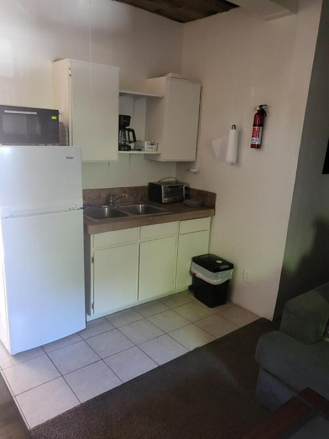 Apartamento Tail Wind Life Llc Page Exterior foto